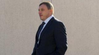 Съд отказа да гледа делото срещу прокуратурата на Алексей Петров за 2 млн. лева